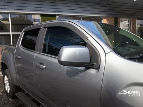 Used 2018 GMC Canyon SLE w/ SLE Convenience Package image 11