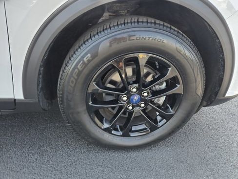 Used 2020 Ford Escape SE Sport image 39