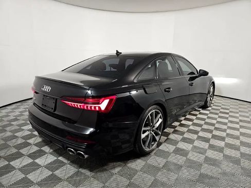 Used 2020 Audi S6 Premium Plus w/ S Sport Package image 3