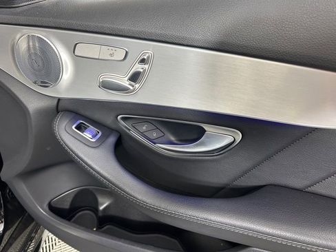 Used 2019 Mercedes-Benz C 300 Sedan image 10