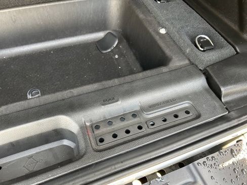 Used 2023 Jeep Wrangler Unlimited Sahara image 11