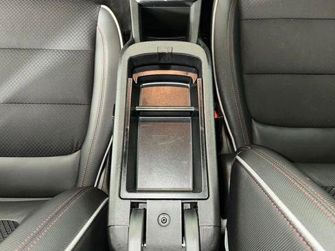 Used 2023 Chevrolet TrailBlazer RS w/ Sun and Liftgate Package AWD/4WD image 11
