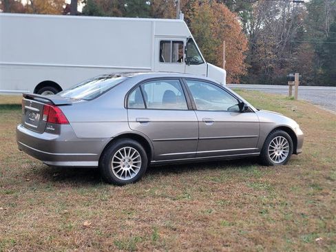 Used 2005 Honda Civic LX image 3