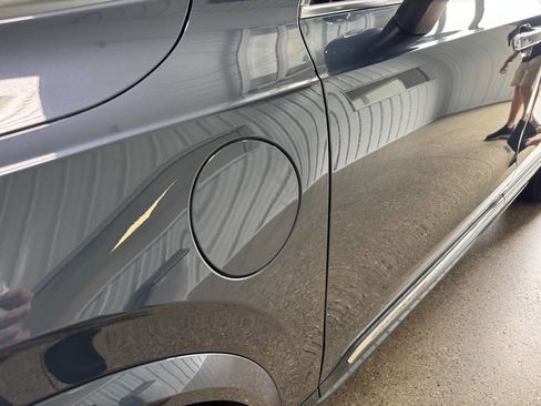 Used 2022 Volvo XC90 T8 Inscription w/ Advanced Package image 5