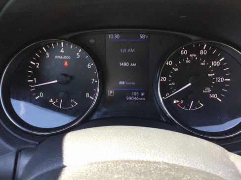 Used 2019 Nissan Rogue S AWD/4WD image 23