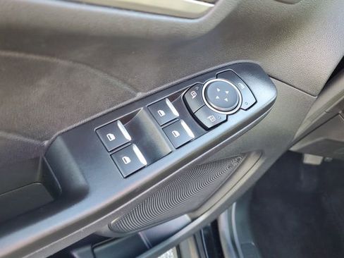 Certified 2022 Ford Escape Titanium w/ Class II Trailer Tow Package image 20