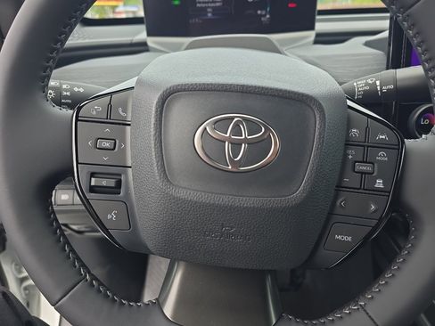 New 2026 Toyota C-HR AWD/4WD image 27