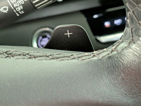 Used 2021 Cadillac Escalade ESV Sport image 24