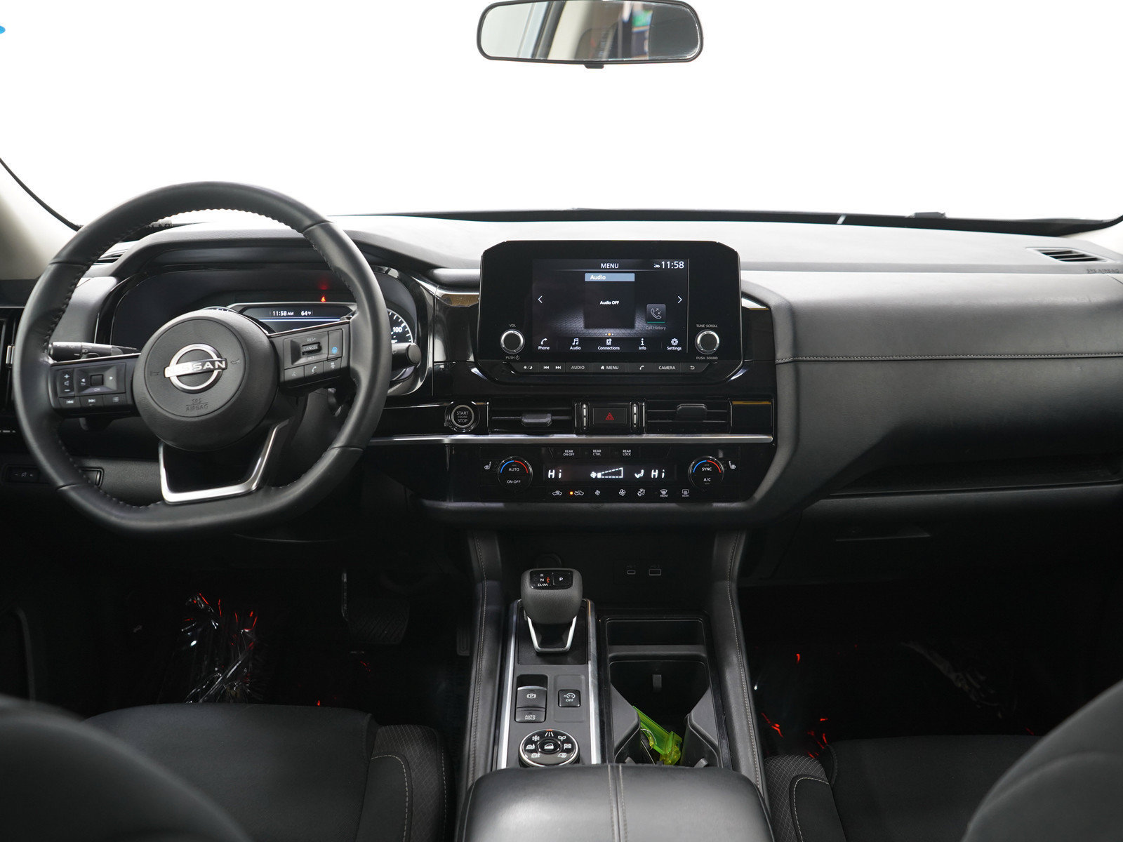 Used 2023 Nissan Pathfinder SV AWD/4WD image 16
