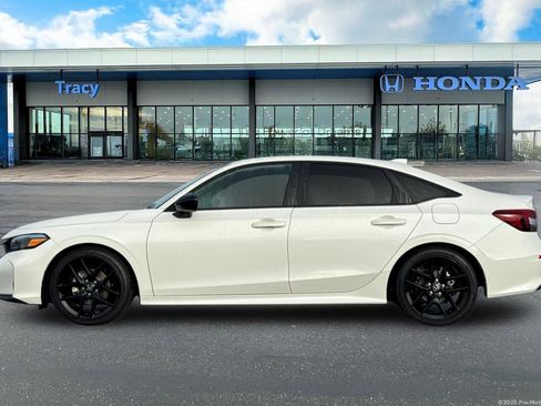 Certified 2025 Honda Civic Sport image 11