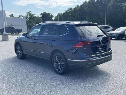 Certified 2022 Volkswagen Tiguan SE FWD image 5