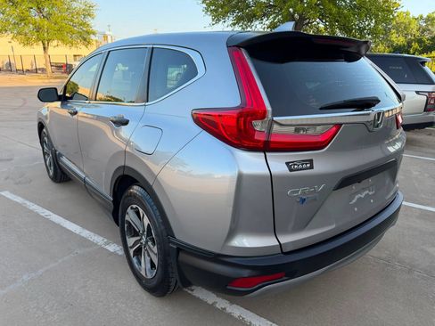 Used 2018 Honda CR-V LX image 5