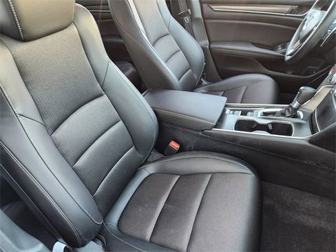 Used 2022 Honda Accord Sport image 14