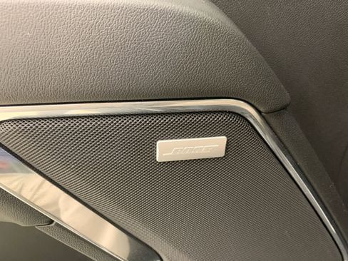 Used 2023 Chevrolet Silverado 1500 LTZ w/ Technology Package AWD/4WD image 23