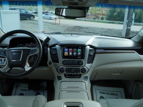 Used 2019 GMC Yukon Denali w/ Open Road Package AWD/4WD image 49