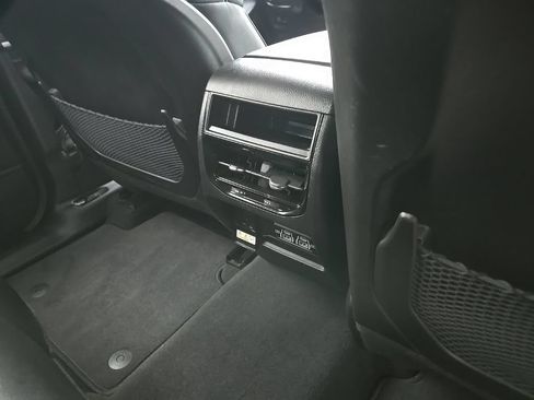 Used 2023 Jeep Grand Cherokee Altitude AWD/4WD image 81