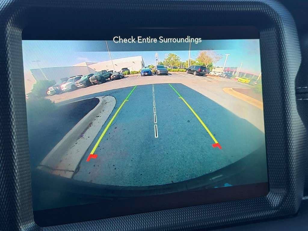 Used 2023 Jeep Wrangler Unlimited Sahara AWD/4WD image 10