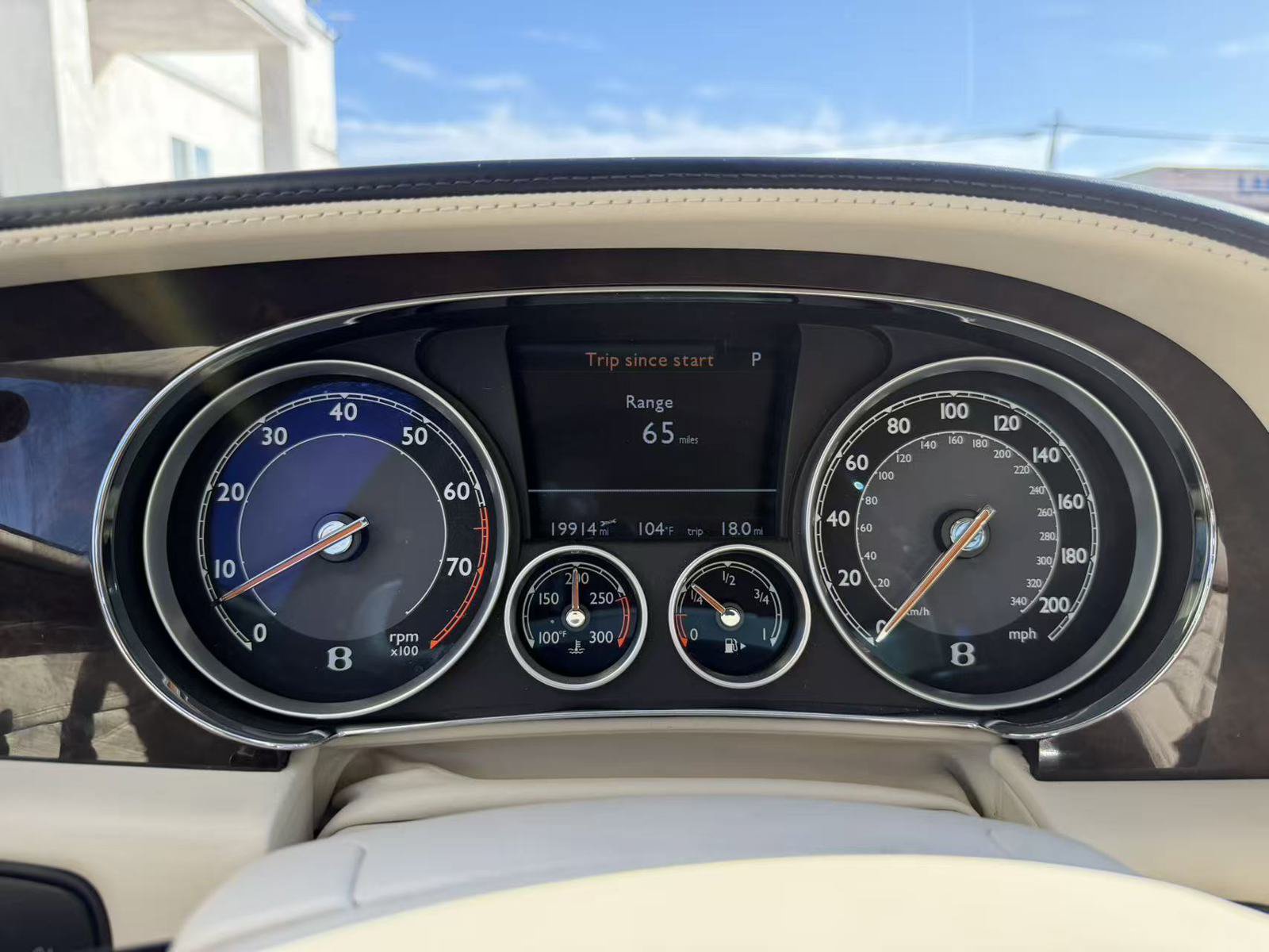 Used 2014 Bentley Flying Spur W12 AWD/4WD image 15