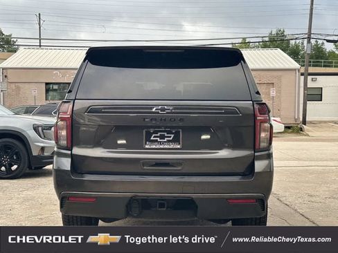 Used 2021 Chevrolet Tahoe Z71 w/ Luxury Package AWD/4WD image 4