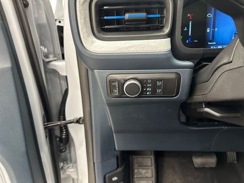 New 2026 Ford Maverick XLT w/ XLT Luxury Package image 27