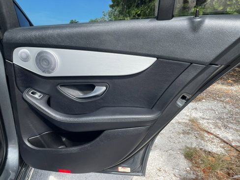 Used 2020 Mercedes-Benz C 300 Sedan w/ Premium Package image 29