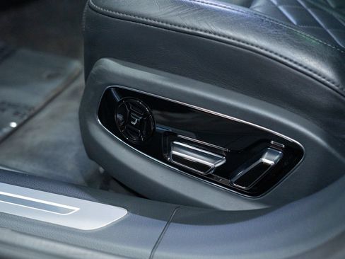 Used 2020 Audi S8 L AWD/4WD image 21