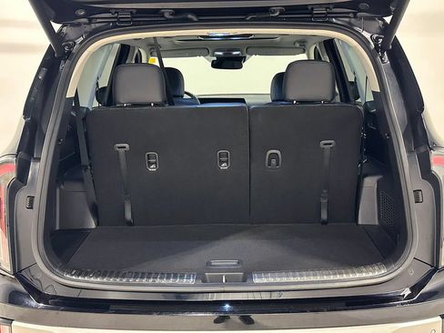 Used 2024 Kia Telluride SX AWD/4WD image 5