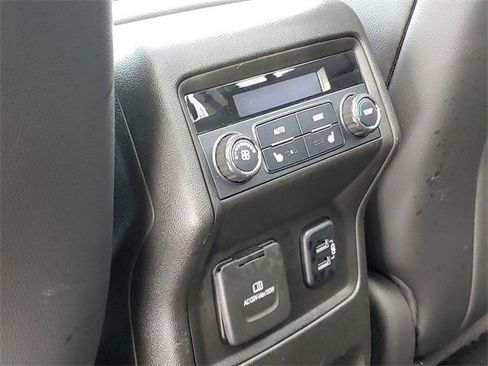 Used 2018 GMC Acadia Denali w/ Technology Package image 12