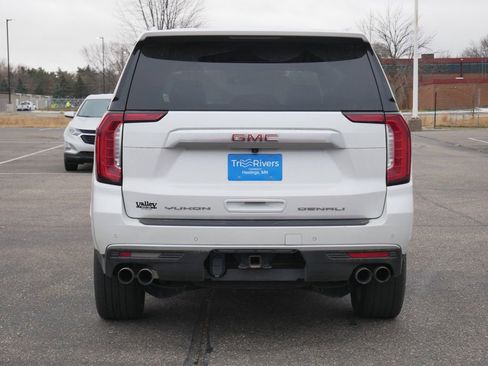 Used 2022 GMC Yukon Denali w/ Max Trailering Package image 4