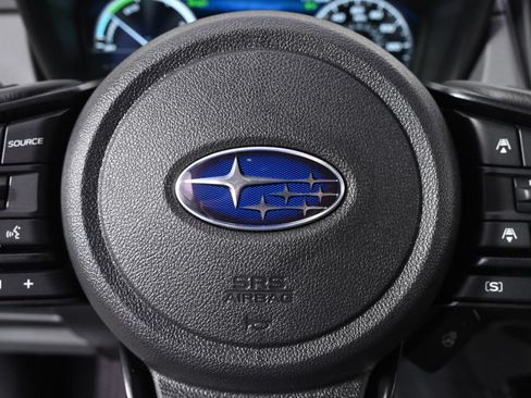 Used 2026 Subaru Crosstrek 2.5i Limited AWD/4WD image 33