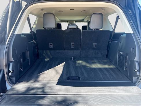 Used 2025 Ford Expedition Max Active AWD/4WD image 27