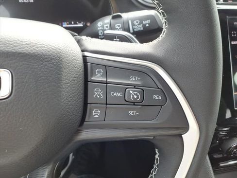 New 2026 Jeep Grand Cherokee Laredo X image 24