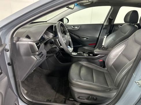 Used 2021 Hyundai Ioniq Limited image 11
