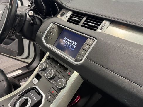 Used 2012 Land Rover Range Rover Evoque Pure Plus image 19