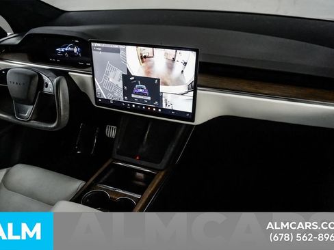 Used 2022 Tesla Model X image 22