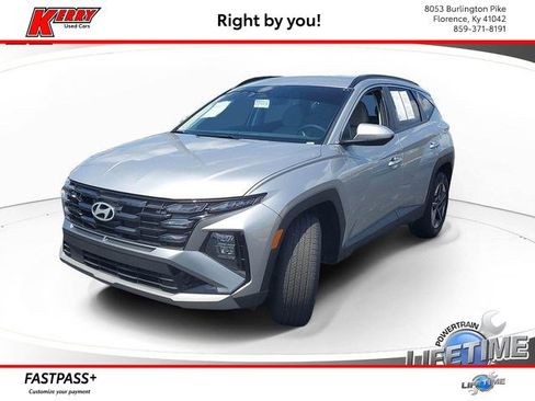 Certified 2025 Hyundai Tucson SEL AWD/4WD image 1
