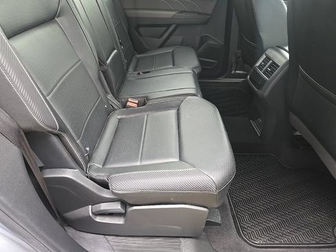 Used 2022 Volkswagen Atlas Cross Sport SE AWD/4WD image 80