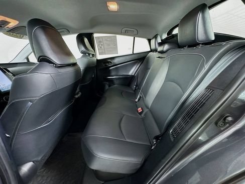 Used 2020 Toyota Prius Prime XLE FWD image 22