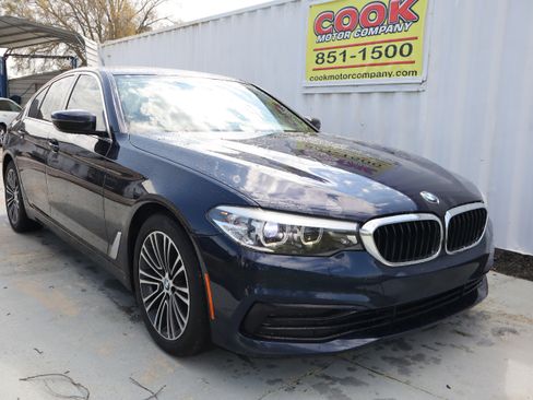 Used 2019 BMW 530i w/ Convenience Package RWD image 4