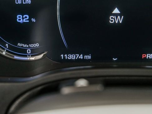 Used 2017 Cadillac Escalade ESV Luxury image 24