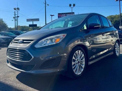 Used 2017 Ford C-MAX Energi SE w/ Equipment Group 402A image 5