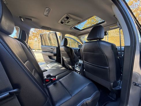 Used 2018 Honda Pilot Touring image 23