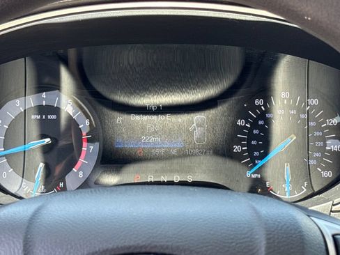 Used 2014 Ford Fusion SE FWD image 28