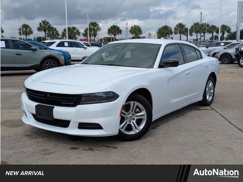 Used 2023 Dodge Charger SXT RWD image 1
