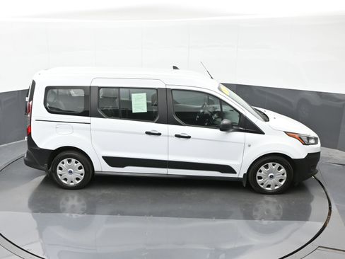 Used 2022 Ford Transit Connect XL image 38
