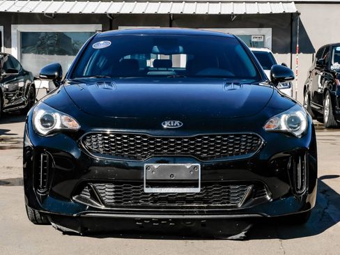 Used 2021 Kia Stinger GT-Line image 4
