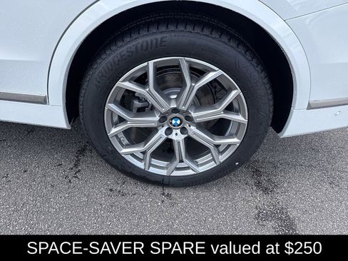 New 2026 BMW X7 xDrive40i image 6