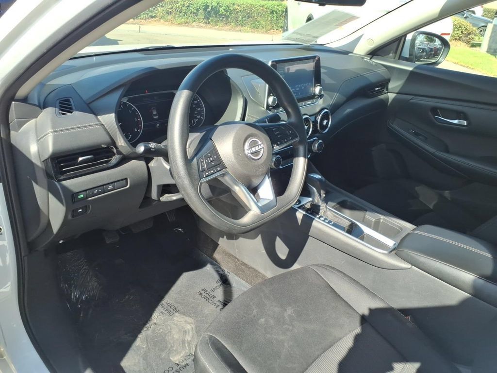 Certified 2024 Nissan Sentra SV FWD image 12