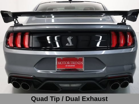 Used 2022 Ford Mustang Shelby GT500 w/ Carbon Fiber Track Pack RWD image 50
