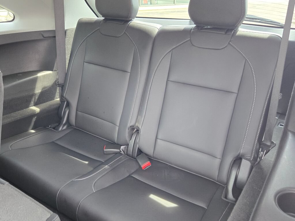 Used 2020 Acura MDX w/ Technology Package AWD/4WD image 25